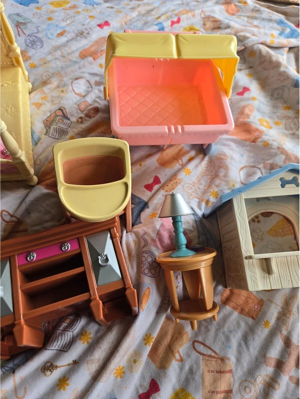 Vintage Fisher Price Misc Loving Family 12 pieces